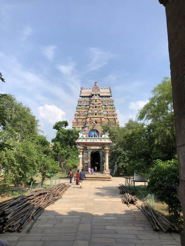 Jambukeswarar Temple : Pancha Bhoota Sthalam