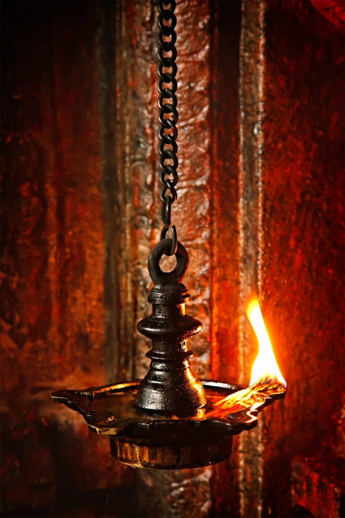 deepam in hindu temple